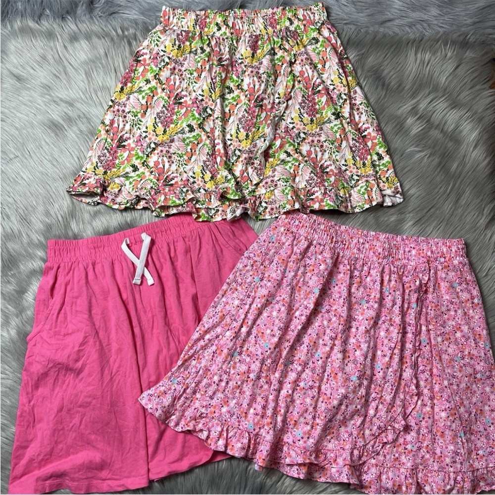 Bundle Of 3 Amazon Essentials Girls Skorts Skirts XXL